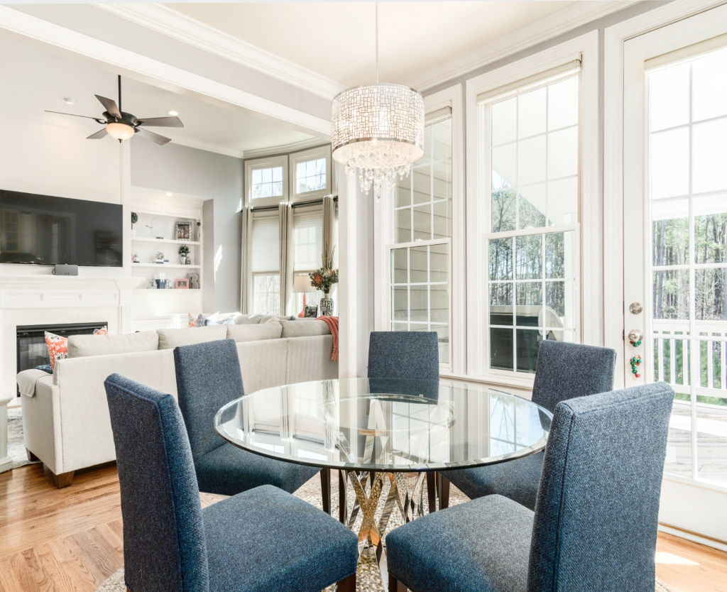 Chairs Around Dining Table In Living Room